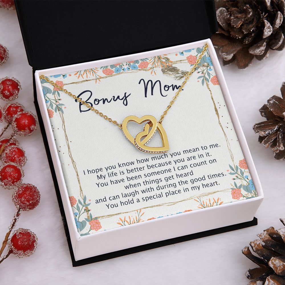 To My Bonus Mom Necklace Gift for Second Mom Boyfriend's Mom Gift Necklace for BoyFriend's Mom Gift For Boyfreinds Mom Mother In Law Mother's Day Necklace for Husband's Mother Interlocking Hearts Necklace