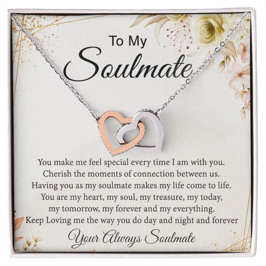 To My Soulmate Necklace for Women Birthday Christmas Jewelry Gifts For My Wife with Message Card Box Personalized Gift Present Pendant for Future Wife Soulmate Girlfriend Love 26 Interlocking Hearts Necklace