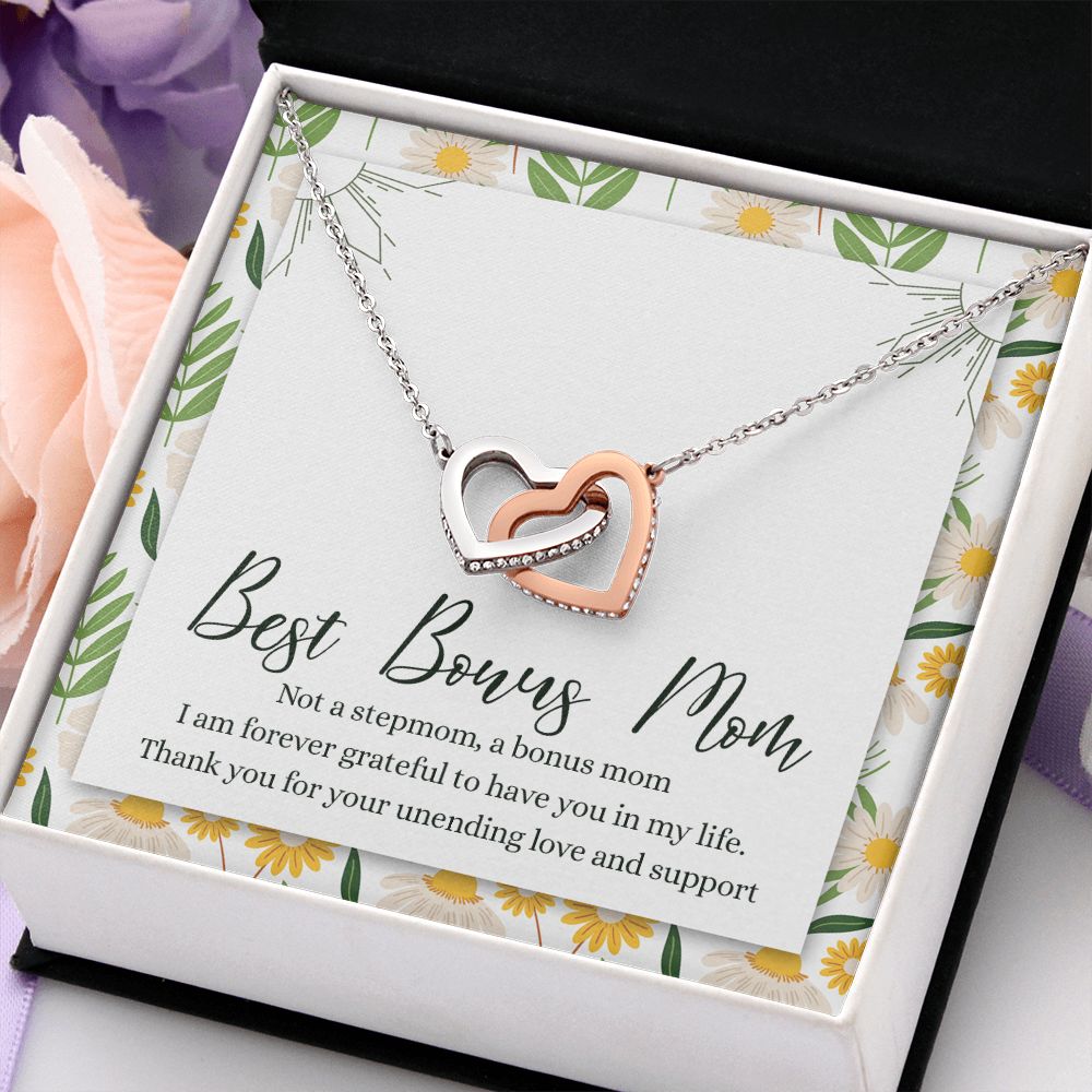 To My Best Bonus Mom Necklace Message Card, Jewelry for Bonus Mom Gift, Step Mom Wedding Gift for Stepmother Of The Bride Gift Thank You For Bonus Mom Necklace for Stepmom Wedding Gift Interlocking Hearts Necklace