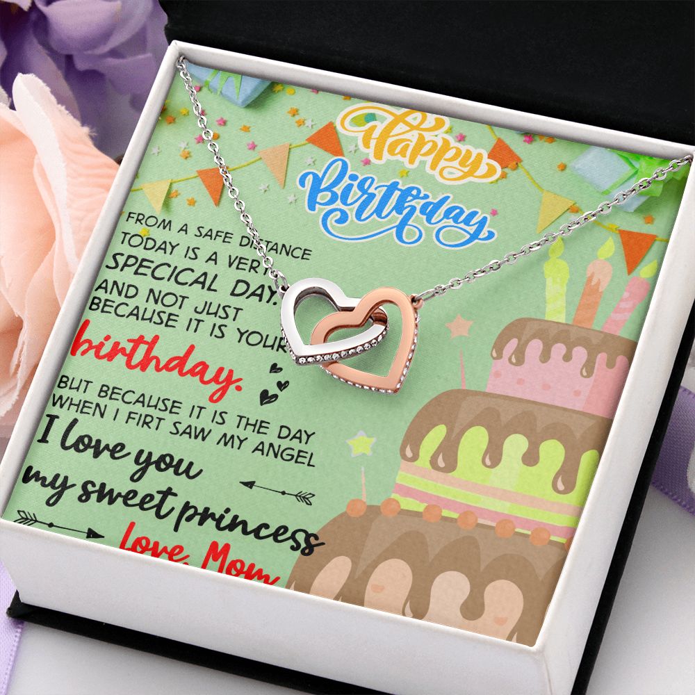 Mother Daughter Gift Ideas, To My Daughter Gift Necklace from Mom, Jewelry Pendant Present for Daughter, Birthday Christmas Gift Graduation Gifts for Daughters, Mother and Daughter Necklace 31 Interlocking Hearts Necklace