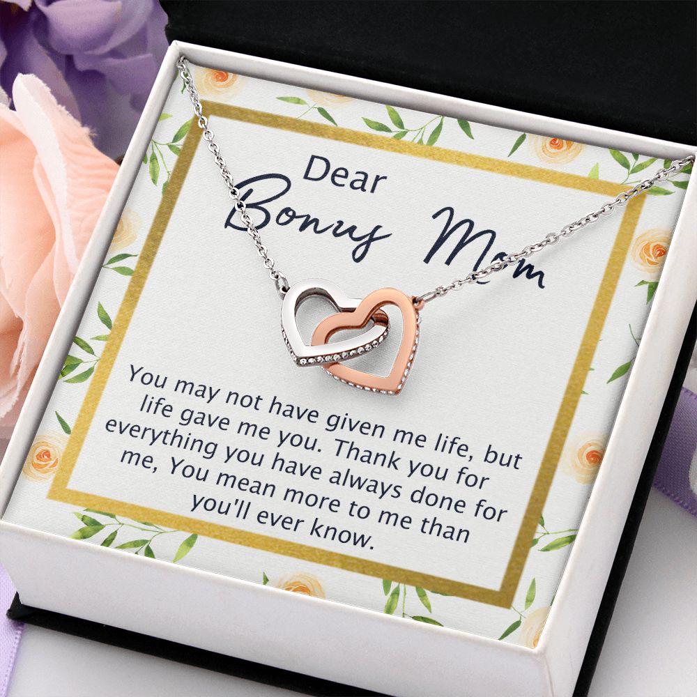 Bonus Mom Gifts, To My Bonus Mom Necklace, Bonus Mom Jewelry, Necklace for Bonus Mom, Step Daughter To Stepmother Necklace, Step Mom Necklace for Women Step Mom Mothers Day Jewelry Interlocking Hearts Necklace