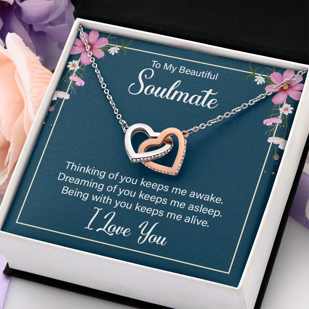 To My Soulmate Necklace for Women Birthday Christmas Jewelry Gifts For My Wife with Message Card Box Personalized Gift Present Pendant for Future Wife Soulmate Girlfriend Love 13 Interlocking Hearts Necklace