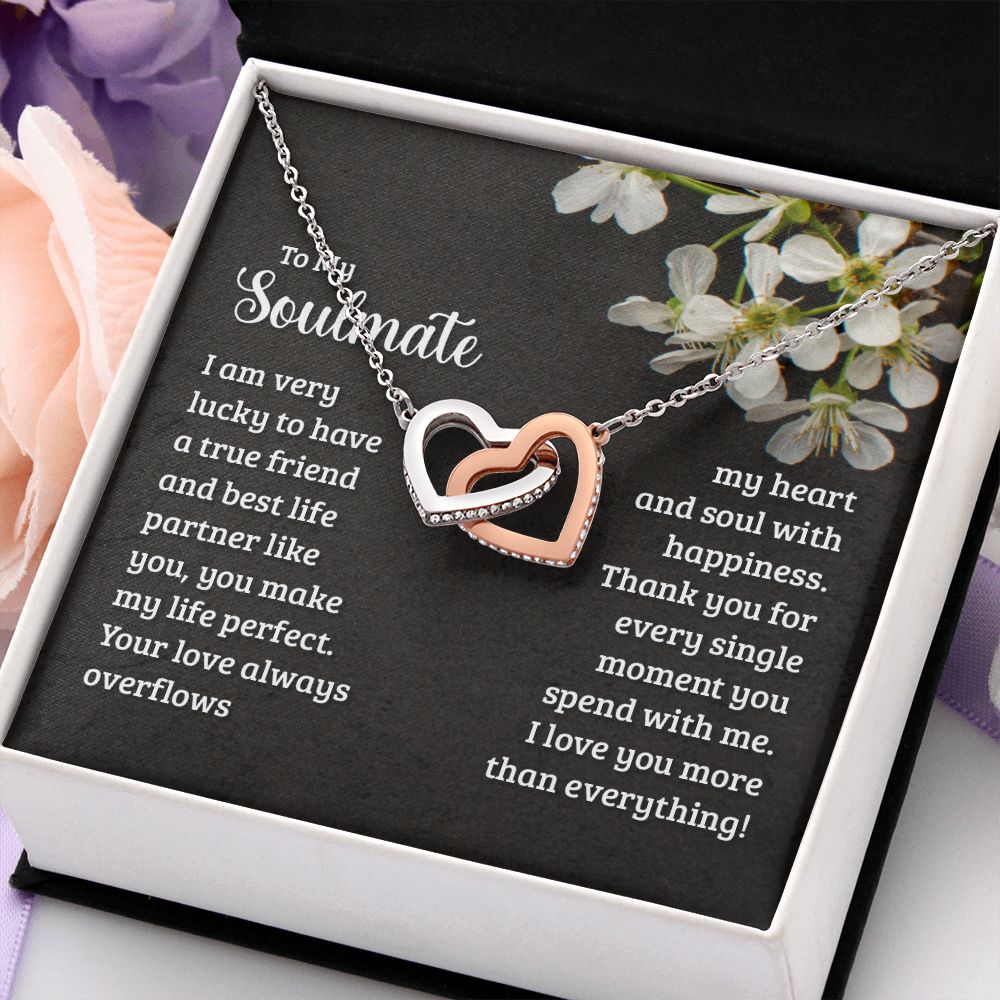To My Soulmate Necklace for Women Birthday Christmas Jewelry Gifts For My Wife with Message Card Box Personalized Gift Present Pendant for Future Wife Soulmate Girlfriend Love 18 Interlocking Hearts Necklace
