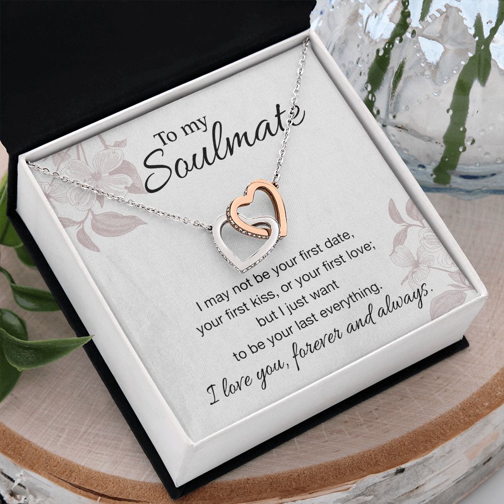 To My Soulmate Necklace for Women Birthday Valentines Day Jewelry Gifts For My Wife with Message Card Box Personalized Gift Present Pendant for Future Wife Soulmate Girlfriend Love 3 Interlocking Hearts Necklace