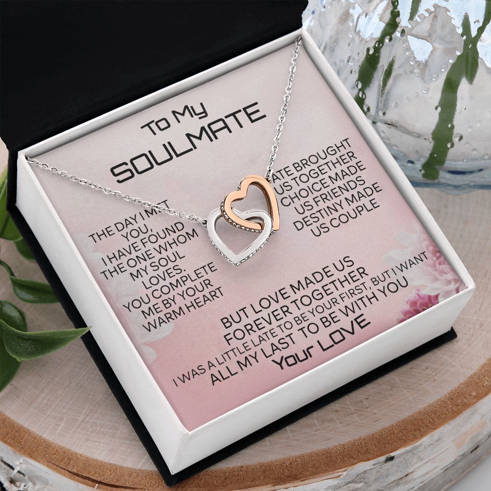 To My Soulmate Necklace for Women Birthday Christmas Jewelry Gifts For My Wife with Message Card Box Personalized Gift Present Pendant for Future Wife Soulmate Girlfriend Love 2 Interlocking Hearts Necklace