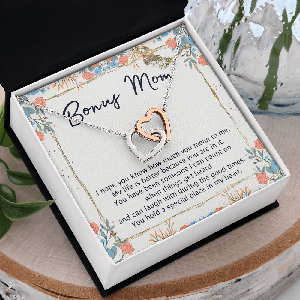 To My Bonus Mom Necklace Gift for Second Mom Boyfriend's Mom Gift Necklace for BoyFriend's Mom Gift For Boyfreinds Mom Mother In Law Mother's Day Necklace for Husband's Mother Interlocking Hearts Necklace