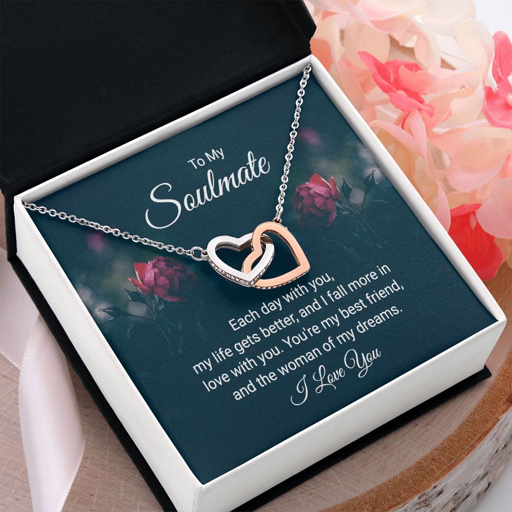 To My Soulmate Necklace for Women Birthday Christmas Jewelry Gifts For My Wife with Message Card Box Personalized Gift Present Pendant for Future Wife Soulmate Girlfriend Love 20 Interlocking Hearts Necklace