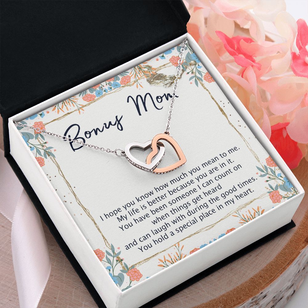 To My Bonus Mom Necklace Gift for Second Mom Boyfriend's Mom Gift Necklace for BoyFriend's Mom Gift For Boyfreinds Mom Mother In Law Mother's Day Necklace for Husband's Mother Interlocking Hearts Necklace