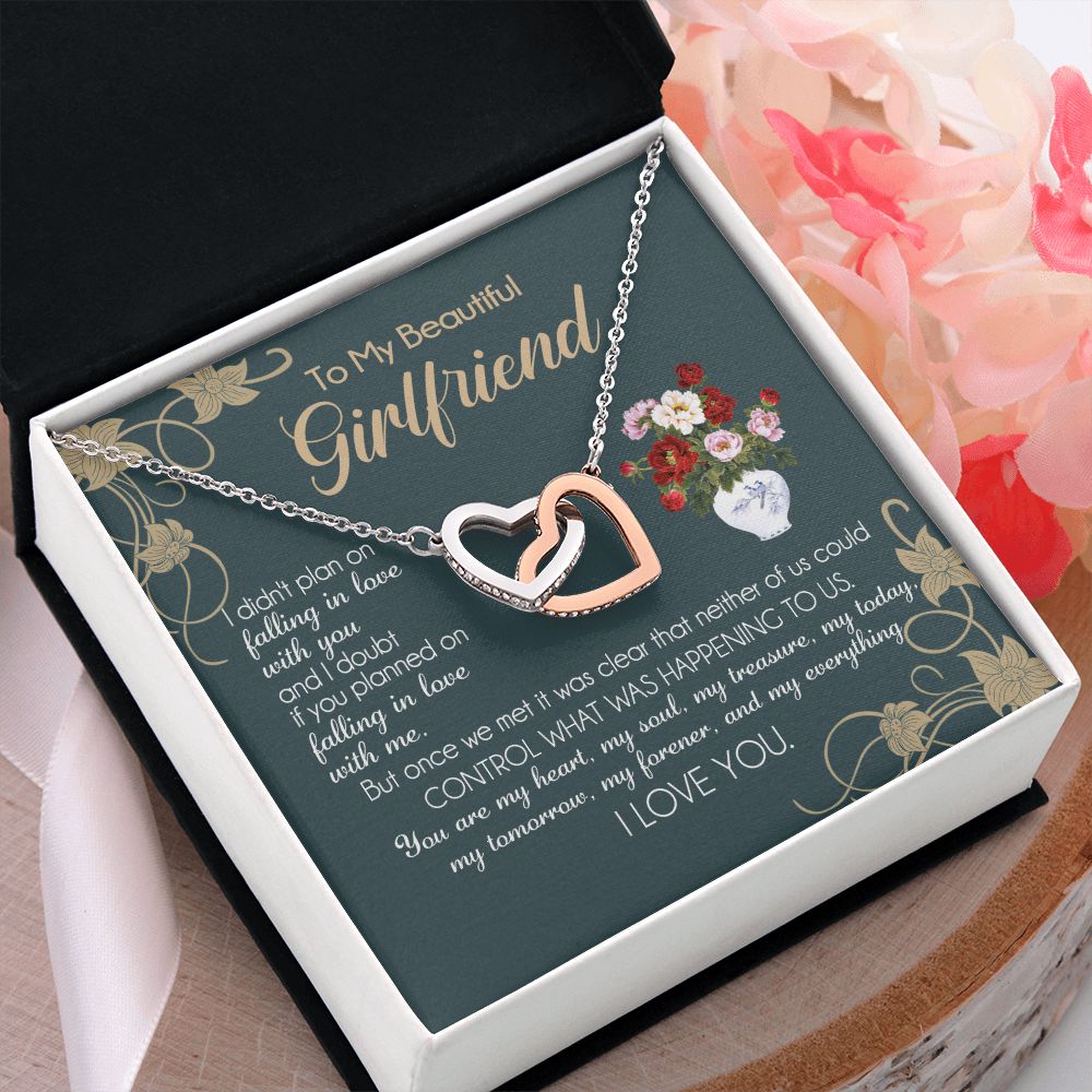 To My Girlfriend Necklace Valentine Gift From Boyfriend Necklace for Girlfriend Interlocking Hearts Necklace