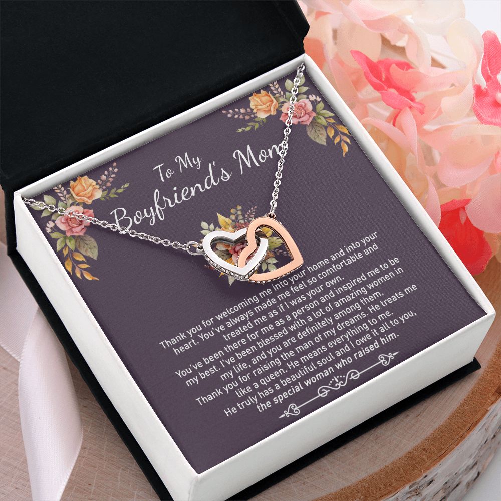 To My Boyfriend's Mom Necklace Gift For Boyfriend's Mom Thank You For Welcoming Pendant Jewelry Mothers Day Present Gift for Boyfriend's Mom Necklace for Boyfriend's Mom Gift Interlocking Hearts Necklace