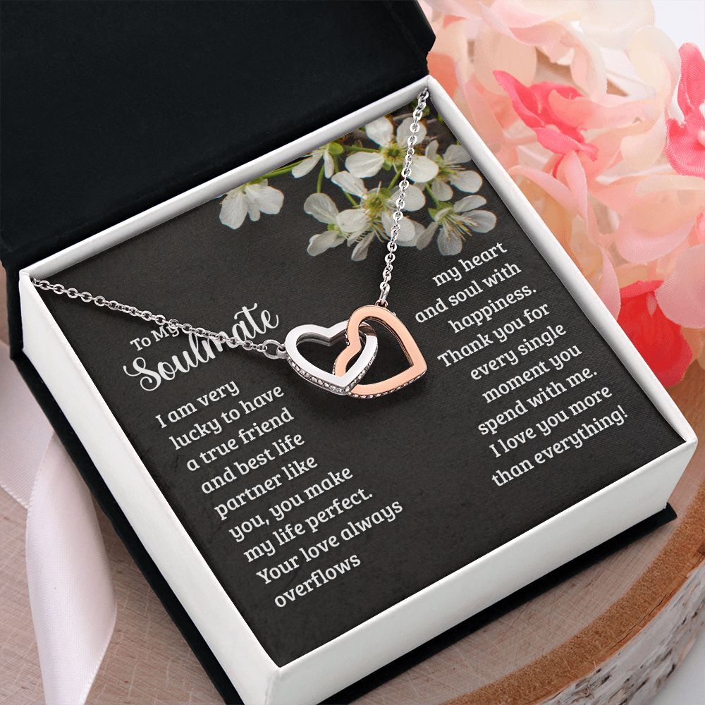 To My Soulmate Necklace for Women Birthday Christmas Jewelry Gifts For My Wife with Message Card Box Personalized Gift Present Pendant for Future Wife Soulmate Girlfriend Love 18 Interlocking Hearts Necklace