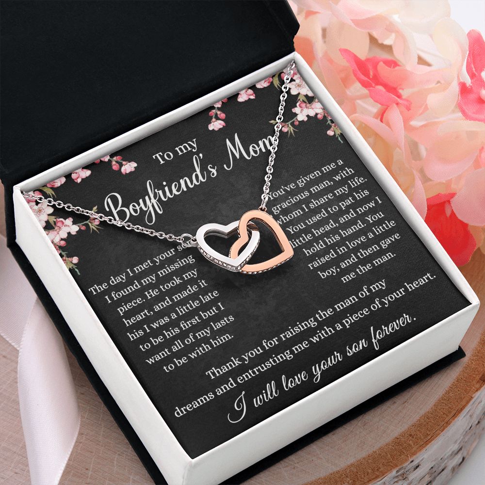 To My Boyfriends Mom Necklace - Jewelry Gifts For Boyfriends Mom, Mothers Day Gifts For Boyfriend'S Mom, To My Boyfriends Mom Gifts On Birthday,Mothers Day Thanksgiving, Valentines Interlocking Hearts Necklace