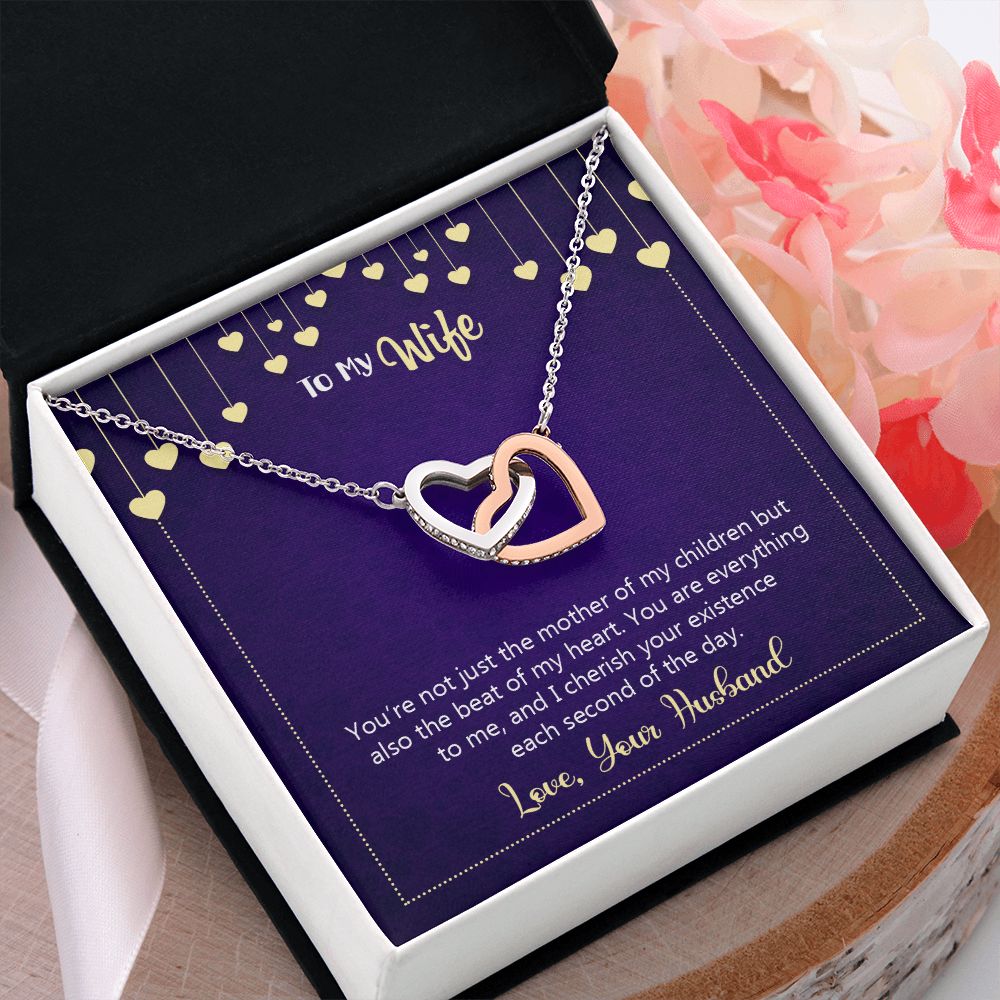 To My Wife Necklace, Wedding Anniversary Jewelry For Women, Necklace For Wife from Husband, Gift For Wife Birthday Gifts From Husband Necklace, Jewelry With Message Card In A Gift Box10 Interlocking Hearts Necklace