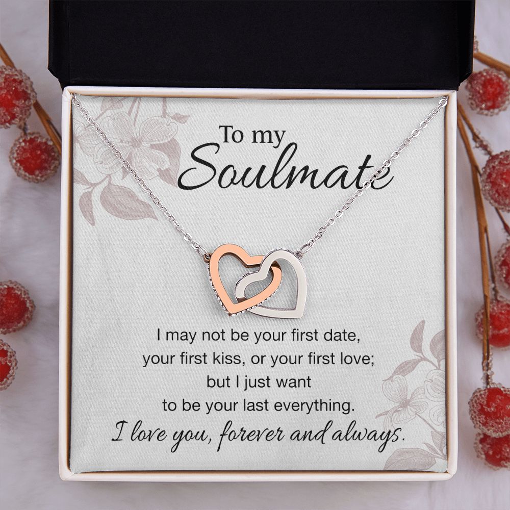 To My Soulmate Necklace for Women Birthday Valentines Day Jewelry Gifts For My Wife with Message Card Box Personalized Gift Present Pendant for Future Wife Soulmate Girlfriend Love 3 Interlocking Hearts Necklace