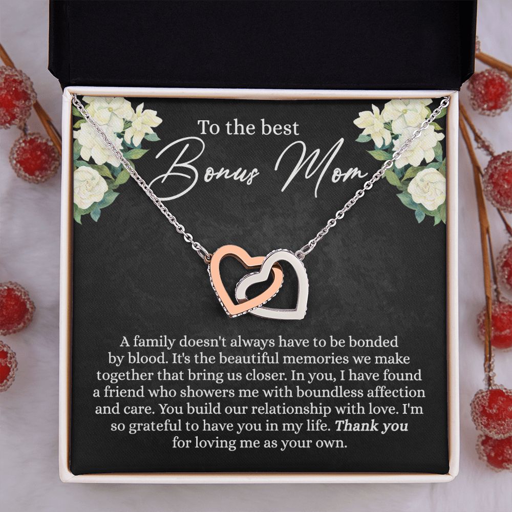 To My Bonus Mom Necklace, Bonus Mom Gift Idea, Bonus Mom Necklace from Daughter Son, Step Mom Gift for Mothers Day Birthday Christmas, Sentimental Jewelry for Women Interlocking Hearts Necklace