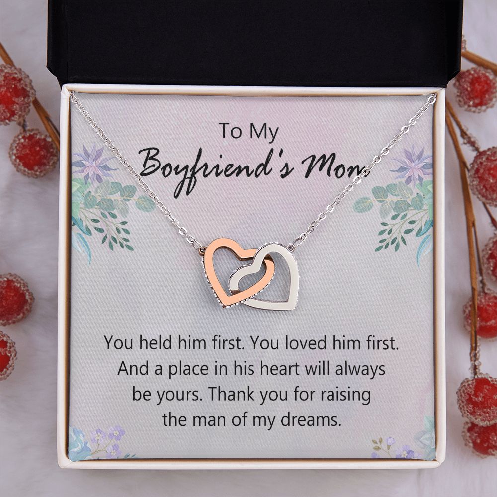 To My Boyfriends Mom Necklace with Message Card, Boyfriends Mom Jewelry Birthday Gift, Boyfriend Mom Gift Personalized, Custom Necklace for Women, Boyfriends Mom Gift from Girlfriend Interlocking Hearts Necklace