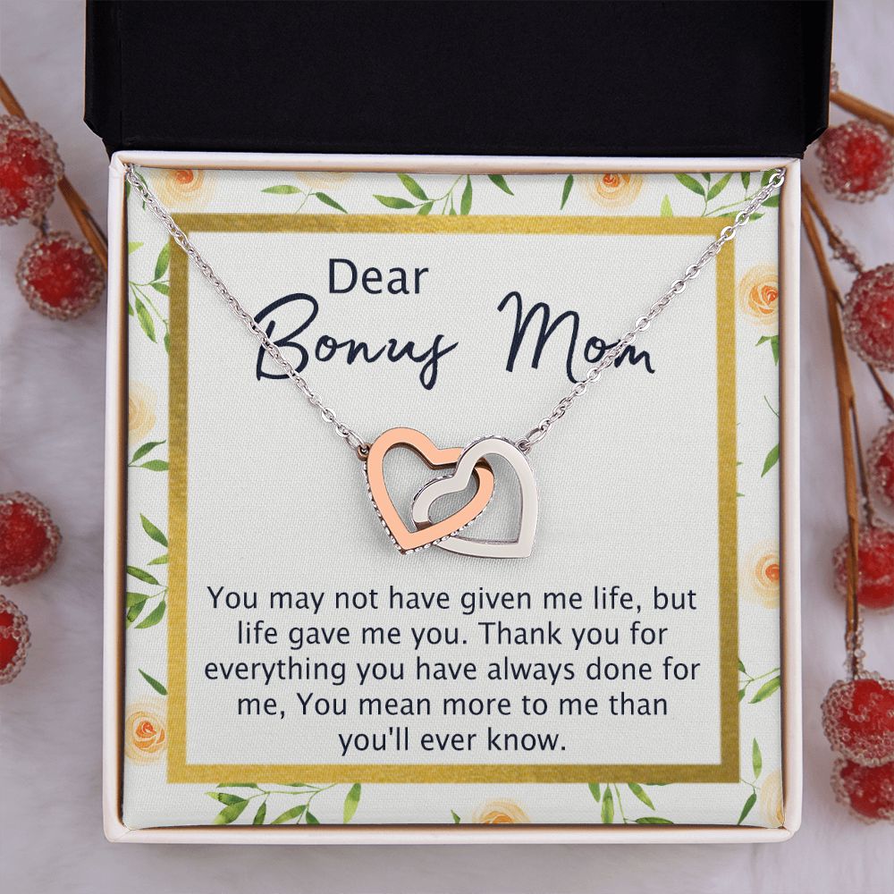 Bonus Mom Gifts, To My Bonus Mom Necklace, Bonus Mom Jewelry, Necklace for Bonus Mom, Step Daughter To Stepmother Necklace, Step Mom Necklace for Women Step Mom Mothers Day Jewelry Interlocking Hearts Necklace