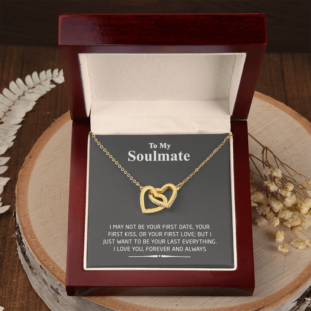 To My Soulmate Necklace for Women Birthday Valentines Day Jewelry Gifts For My Wife with Message Card Box Personalized Gift Present Pendant for Future Wife Soulmate Girlfriend Love 2 Interlocking Hearts Necklace