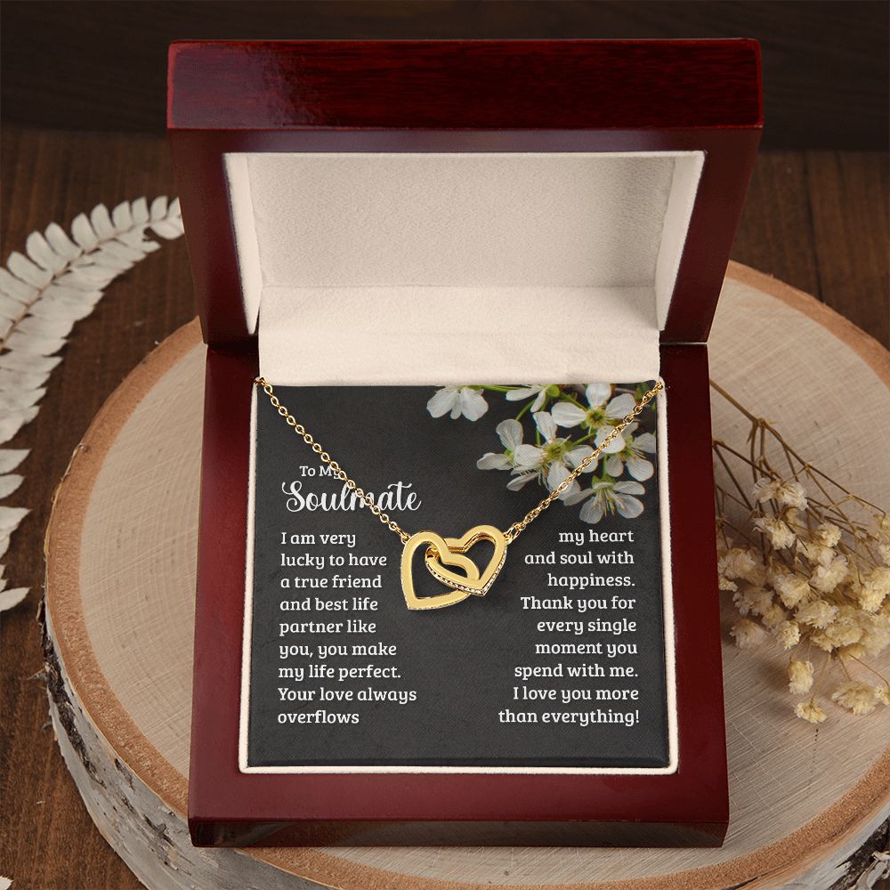 To My Soulmate Necklace for Women Birthday Christmas Jewelry Gifts For My Wife with Message Card Box Personalized Gift Present Pendant for Future Wife Soulmate Girlfriend Love 18 Interlocking Hearts Necklace