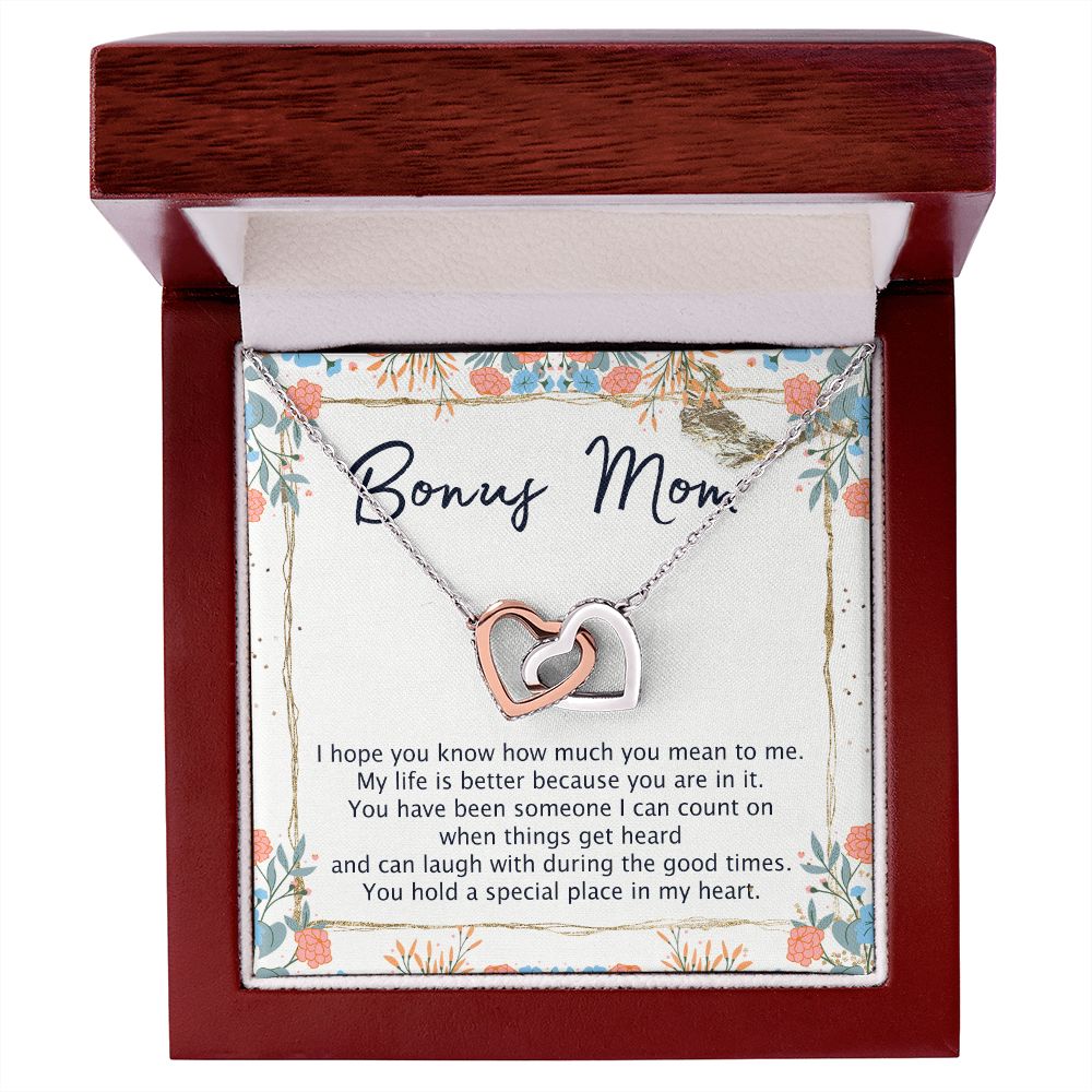 To My Bonus Mom Necklace Gift for Second Mom Boyfriend's Mom Gift Necklace for BoyFriend's Mom Gift For Boyfreinds Mom Mother In Law Mother's Day Necklace for Husband's Mother Interlocking Hearts Necklace