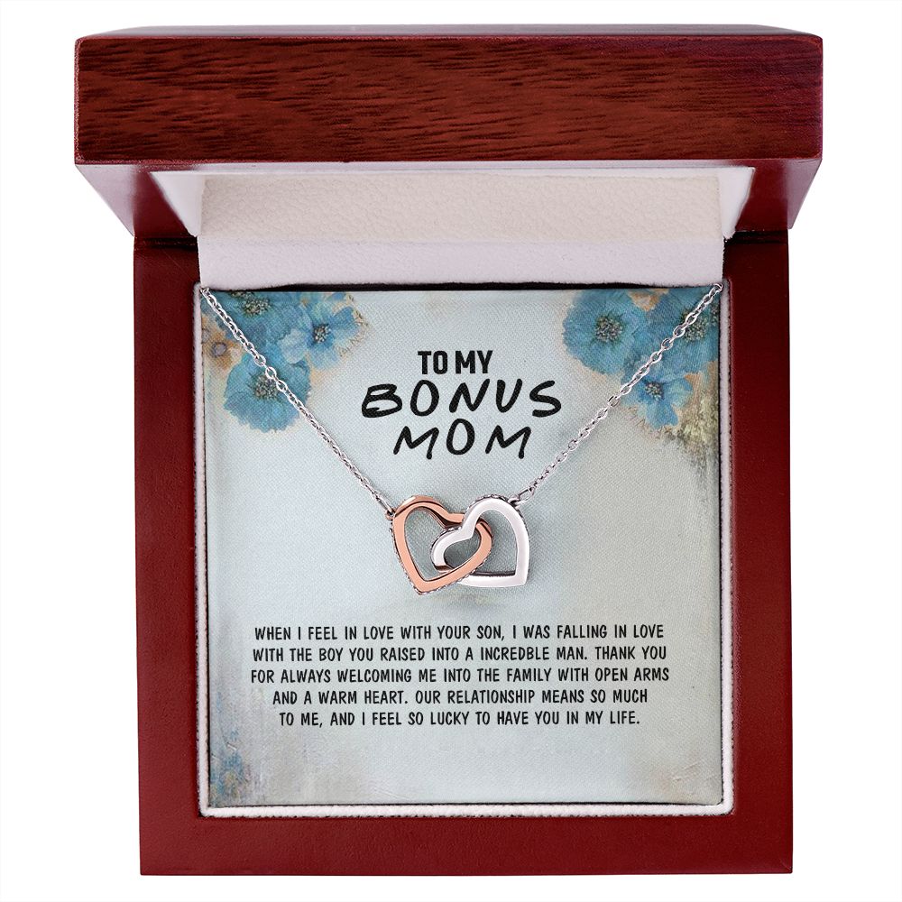 Mother Daughter Necklace as Daughter Gift from Mom, Mom Necklace as Christmas Gift for Mom from Son, Birthday Gift for Mother in Law Necklace, Bonus Mom Gifts for Step Mom Necklace4 Interlocking Hearts Necklace