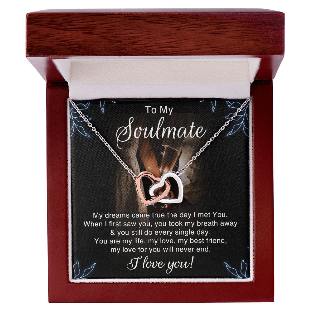 To My Soulmate Necklace for Women Birthday Christmas Jewelry Gifts For My Wife with Message Card Box Personalized Gift Present Pendant for Future Wife Soulmate Girlfriend Love 5 Interlocking Hearts Necklace