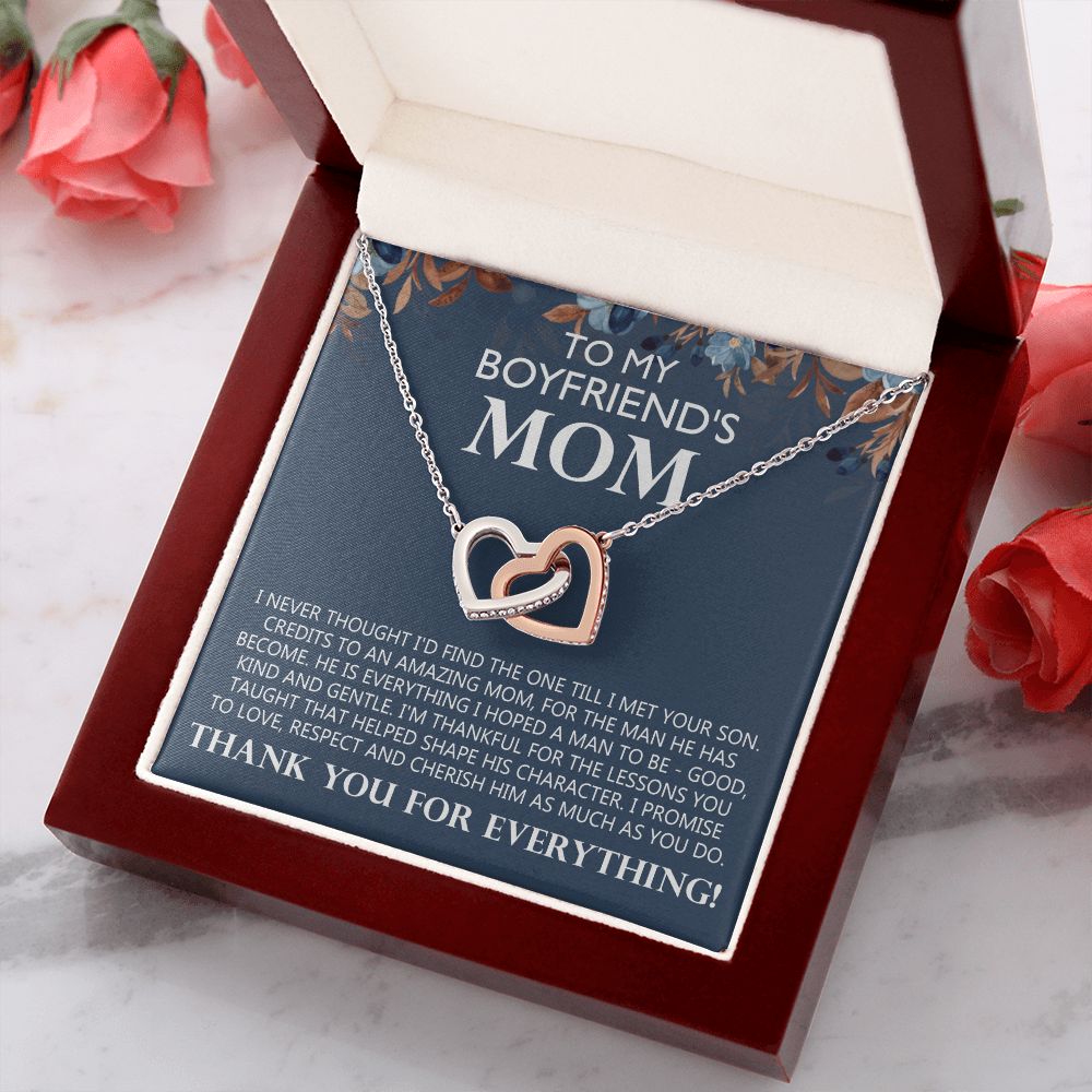 To My Boyfriend's Mom Gift Boyfriends Mom Necklace Future Mother in Law Jewelry Christmas Mothers Day Gift with Message Card Box For My Boyfriend Mother Mom Mother's Day Necklace Interlocking Hearts Necklace