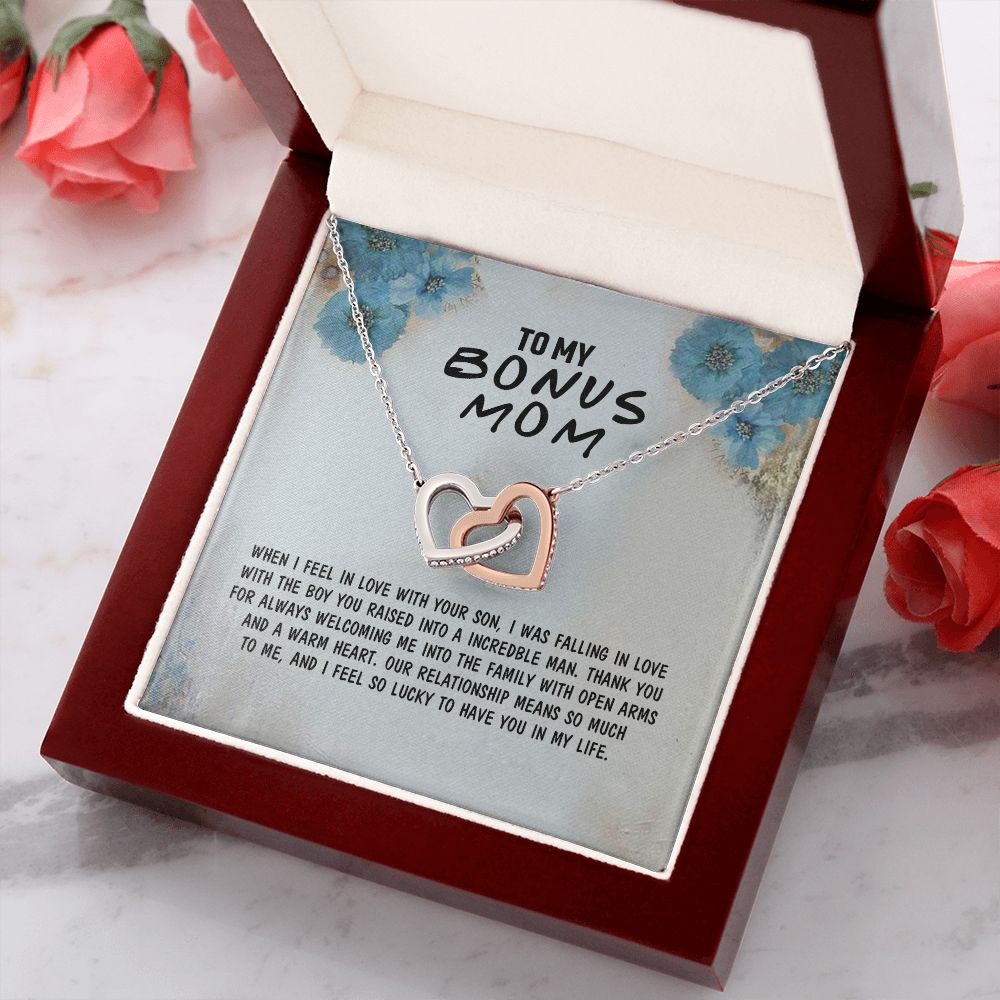 Mother Daughter Necklace as Daughter Gift from Mom, Mom Necklace as Christmas Gift for Mom from Son, Birthday Gift for Mother in Law Necklace, Bonus Mom Gifts for Step Mom Necklace4 Interlocking Hearts Necklace