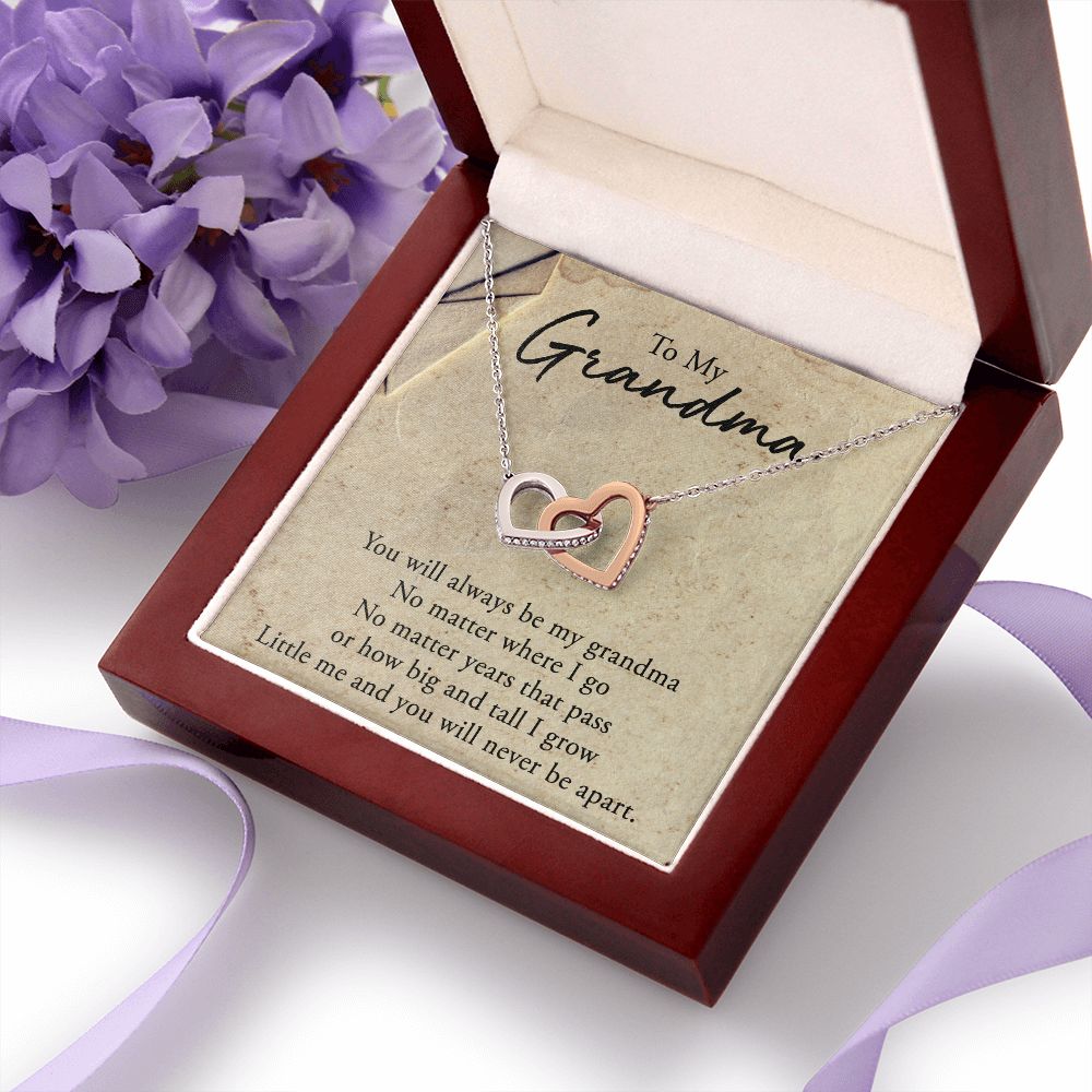 To My Grandma Necklace, Gift for Grandmother Necklace, Mothers Day Gift For Grandma Nana, Grandma Jewelry From Grandchildren GrandKids , Jewelry Box Gift For Grandma Grandmother5 Interlocking Hearts Necklace