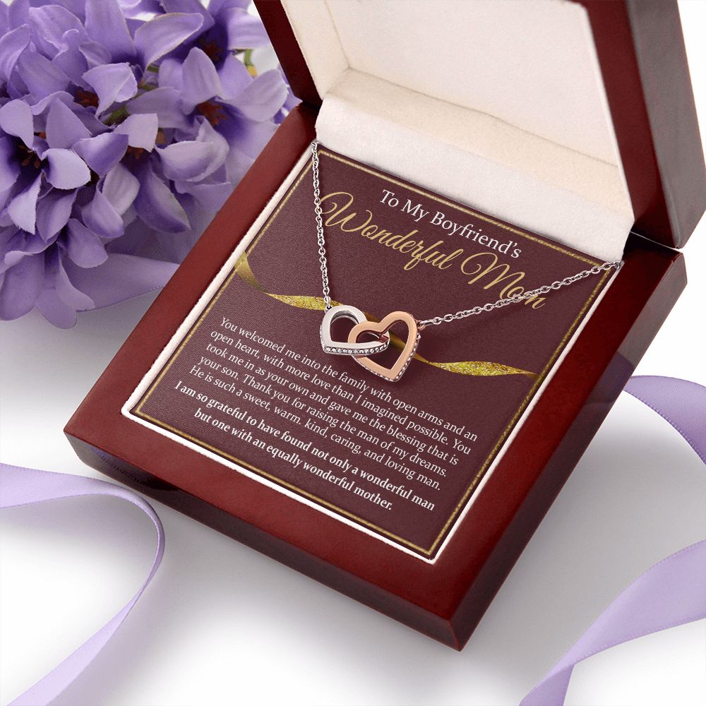 To My Boyfriend's Mom Necklace Mother in Law Jewelry Gift for Christmas Birthday Mother's Day Gift Jewelry Box and Message Card to Boyfriends Mother Gift from Girlfriend Interlocking Hearts Necklace
