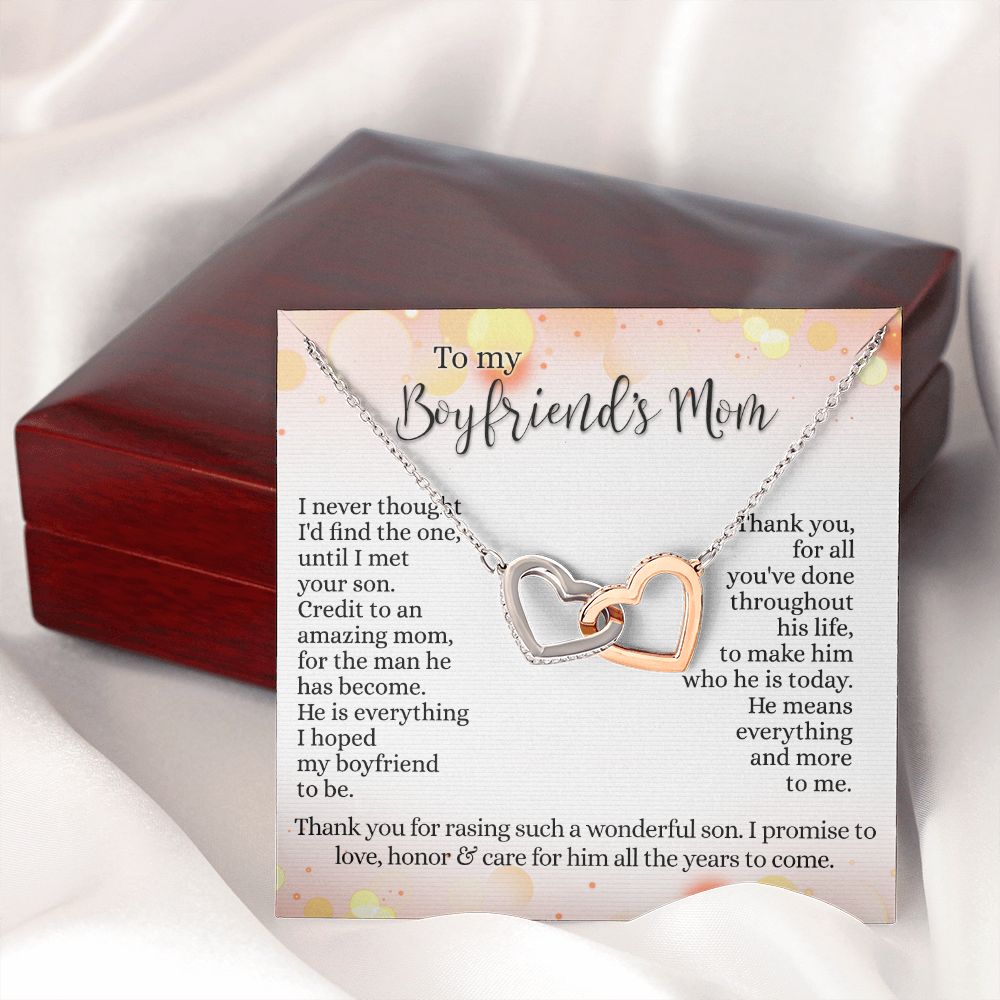 To My Boyfriend's Mom Necklace with Message Card Box, Birthday Gift For Boyfriends Mom, Mother's Day Necklace for Mother of Boyfriend, To My Boyfriends Mom Gifts Interlocking Hearts Necklace
