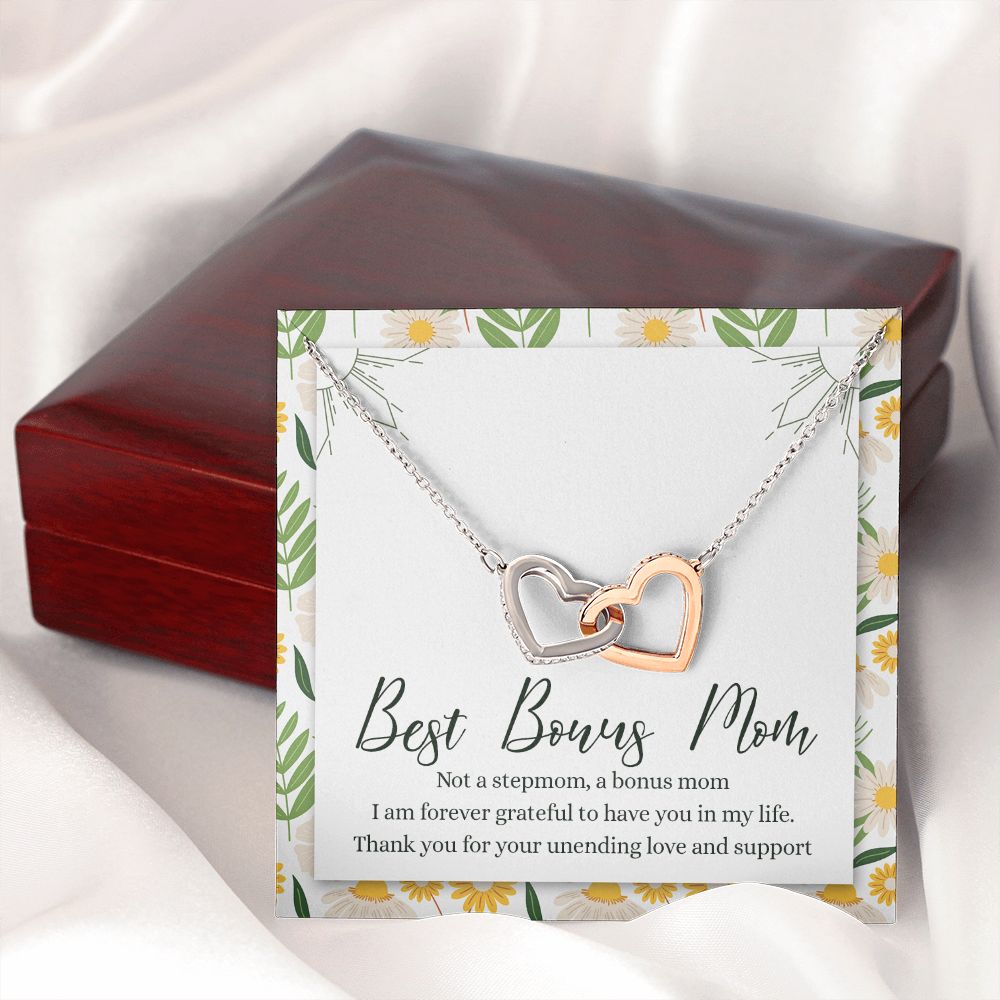 To My Best Bonus Mom Necklace Message Card, Jewelry for Bonus Mom Gift, Step Mom Wedding Gift for Stepmother Of The Bride Gift Thank You For Bonus Mom Necklace for Stepmom Wedding Gift Interlocking Hearts Necklace