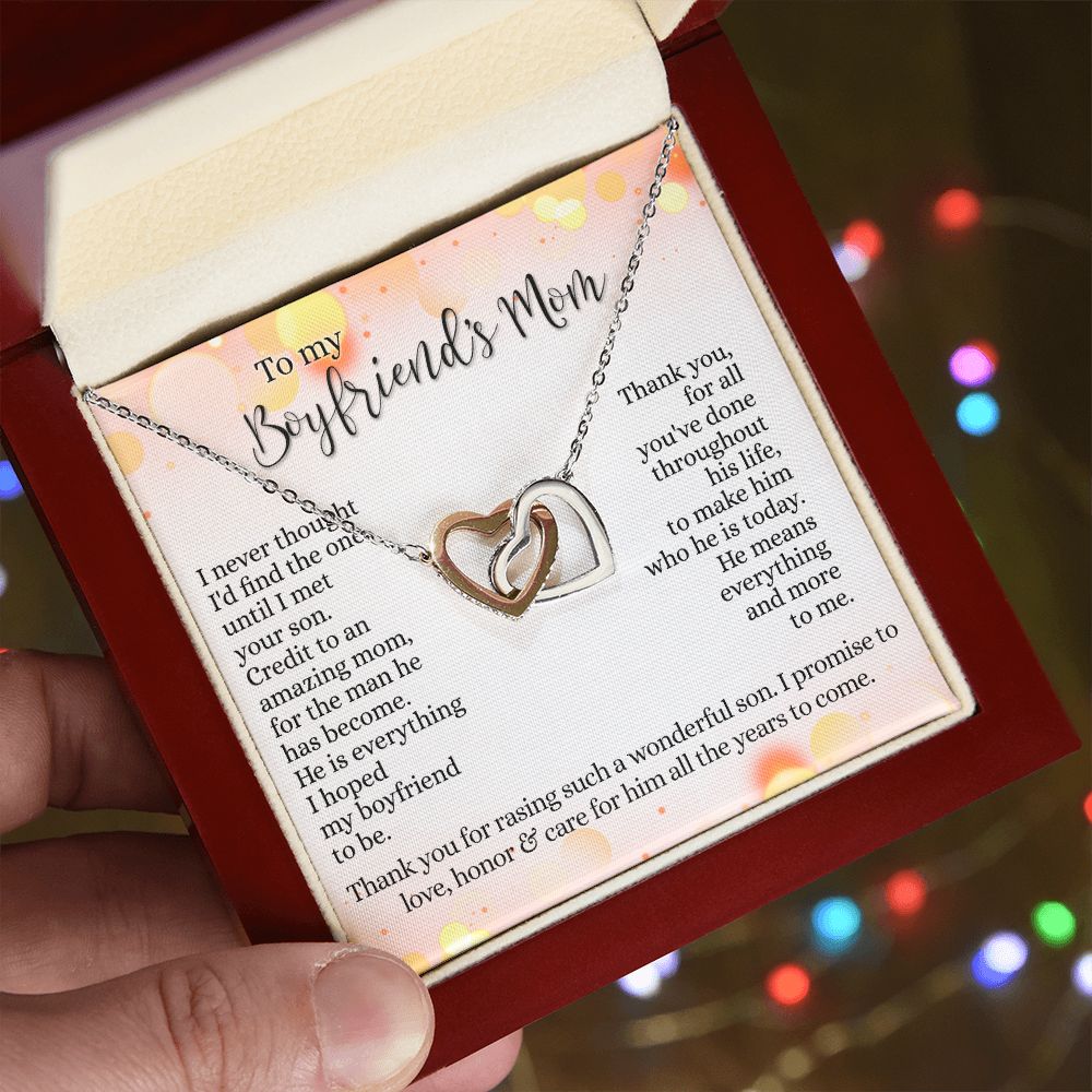 To My Boyfriend's Mom Necklace with Message Card Box, Birthday Gift For Boyfriends Mom, Mother's Day Necklace for Mother of Boyfriend, To My Boyfriends Mom Gifts Interlocking Hearts Necklace