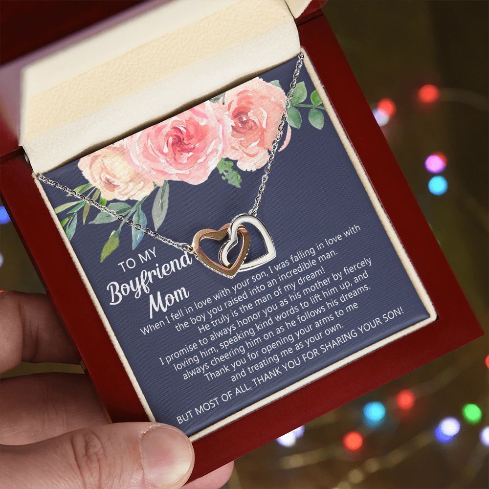Personalized Gift for Boyfriends Mom, Boyfriends Mom Gift, Message Card Jewelry, To My Boyfriend's Mom Necklace with Message Card, Birthday Mother's Day Necklace for Boyfriend Mother Interlocking Hearts Necklace