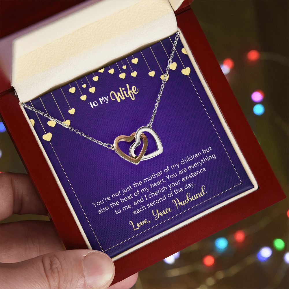 To My Wife Necklace, Wedding Anniversary Jewelry For Women, Necklace For Wife from Husband, Gift For Wife Birthday Gifts From Husband Necklace, Jewelry With Message Card In A Gift Box10 Interlocking Hearts Necklace