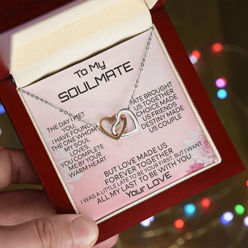 To My Soulmate Necklace for Women Birthday Christmas Jewelry Gifts For My Wife with Message Card Box Personalized Gift Present Pendant for Future Wife Soulmate Girlfriend Love 2 Interlocking Hearts Necklace
