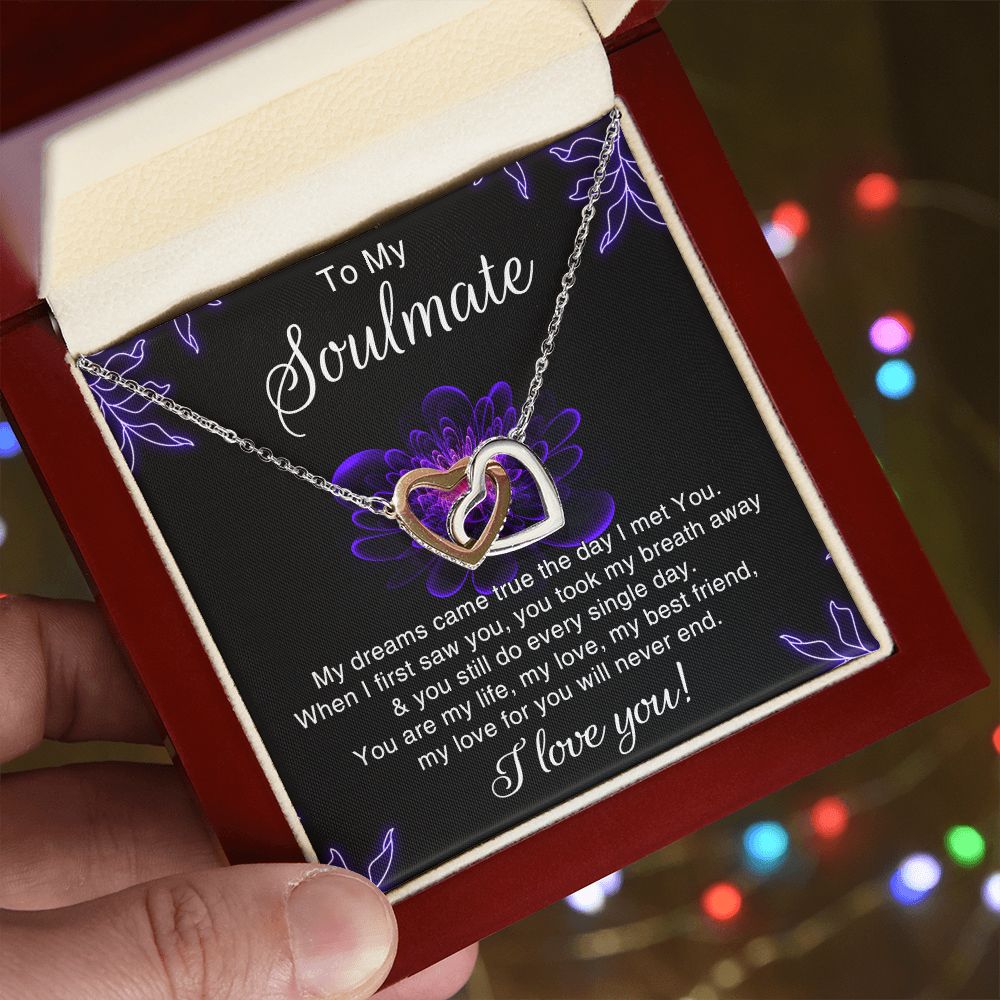 To My Soulmate Necklace for Women Birthday Christmas Jewelry Gifts For My Wife with Message Card Box Personalized Gift Present Pendant for Future Wife Soulmate Girlfriend Love 7 Interlocking Hearts Necklace