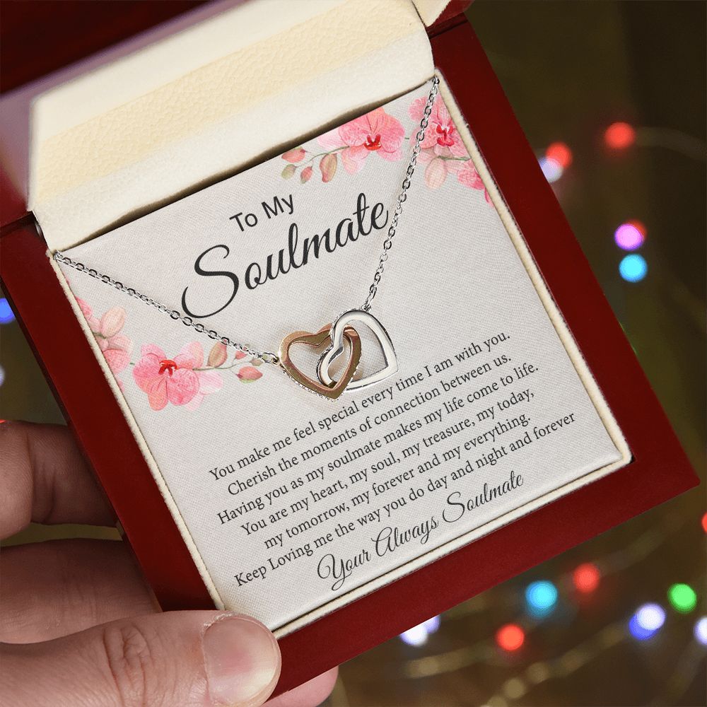 To My Soulmate Necklace for Women Birthday Christmas Jewelry Gifts For My Wife with Message Card Box Personalized Gift Present Pendant for Future Wife Soulmate Girlfriend Love 27 Interlocking Hearts Necklace