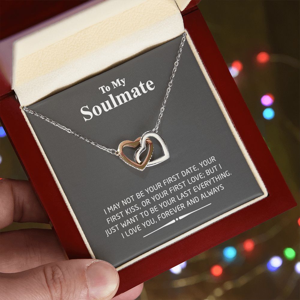 To My Soulmate Necklace for Women Birthday Valentines Day Jewelry Gifts For My Wife with Message Card Box Personalized Gift Present Pendant for Future Wife Soulmate Girlfriend Love 2 Interlocking Hearts Necklace