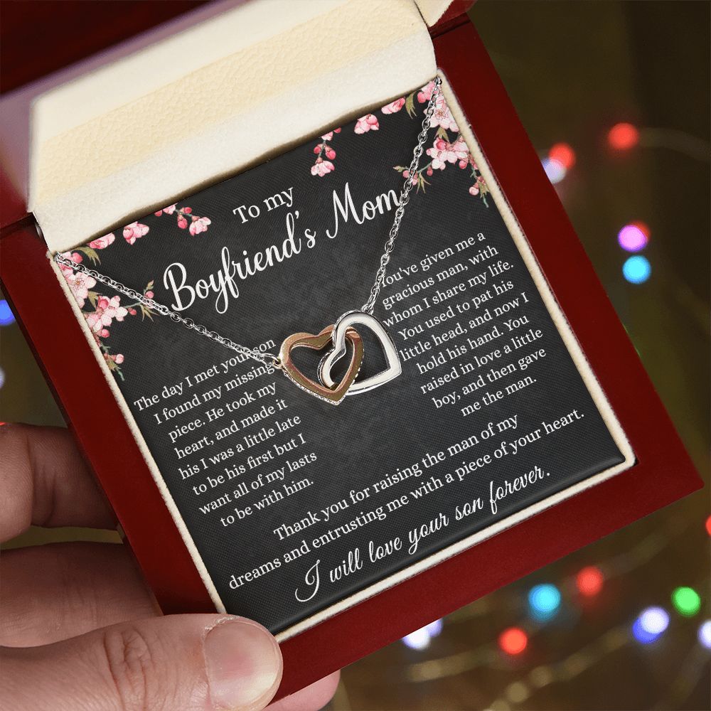 To My Boyfriends Mom Necklace - Jewelry Gifts For Boyfriends Mom, Mothers Day Gifts For Boyfriend'S Mom, To My Boyfriends Mom Gifts On Birthday,Mothers Day Thanksgiving, Valentines Interlocking Hearts Necklace