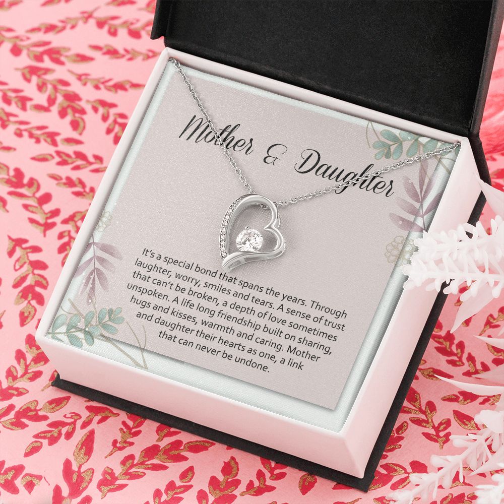 Mom Necklace Gifts for Mom from Daughter to Mom Gifts for Mothers Day from Daughter, To My Mom Necklace from Daughter to Mom Birthday Gifts Necklace with Message Card and Gift Box2245 Forever Love Necklace