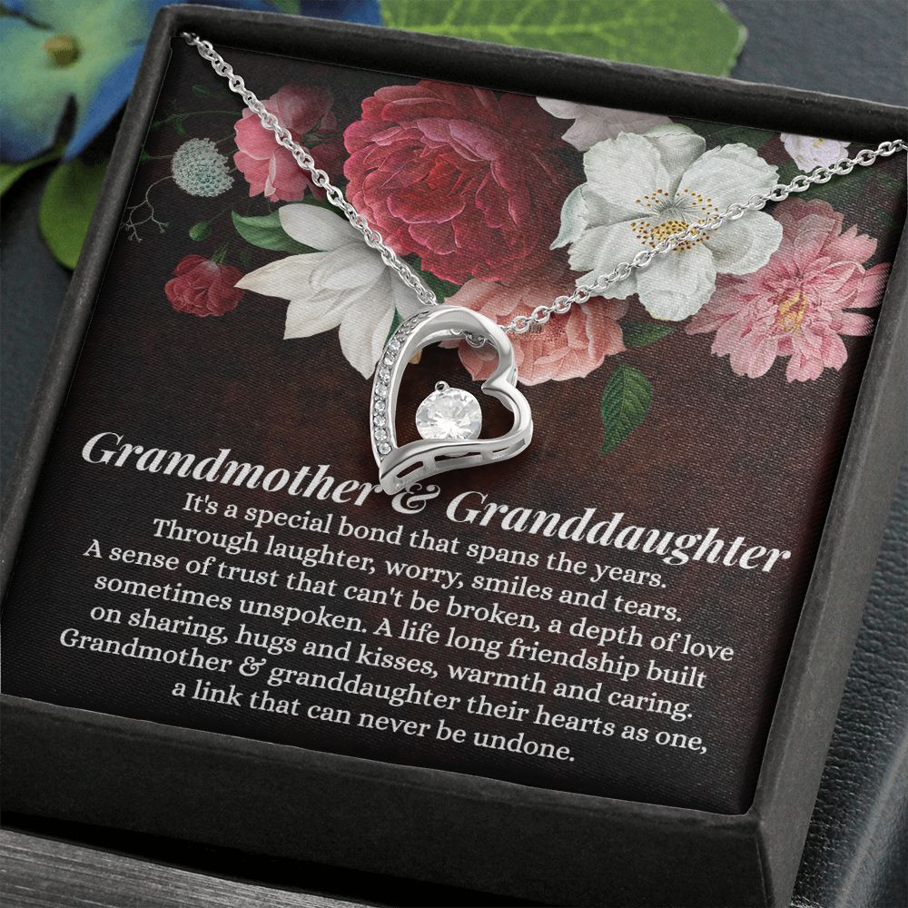 To My Grandma Necklace, Gift for Grandmother Necklace, Mothers Day Gift For Grandma Nana, Grandma Jewelry From Grandchildren GrandKids , Jewelry Box Gift For Grandma Grandmother11 Forever Love Necklace