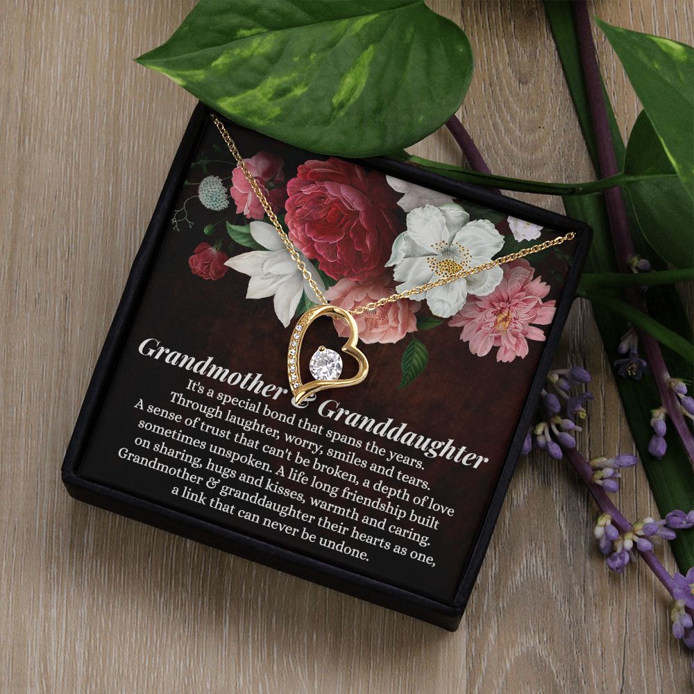 To My Grandma Necklace, Gift for Grandmother Necklace, Mothers Day Gift For Grandma Nana, Grandma Jewelry From Grandchildren GrandKids , Jewelry Box Gift For Grandma Grandmother11 Forever Love Necklace