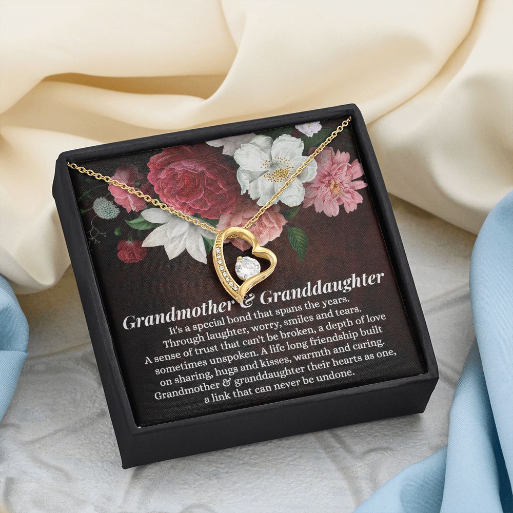 To My Grandma Necklace, Gift for Grandmother Necklace, Mothers Day Gift For Grandma Nana, Grandma Jewelry From Grandchildren GrandKids , Jewelry Box Gift For Grandma Grandmother11 Forever Love Necklace